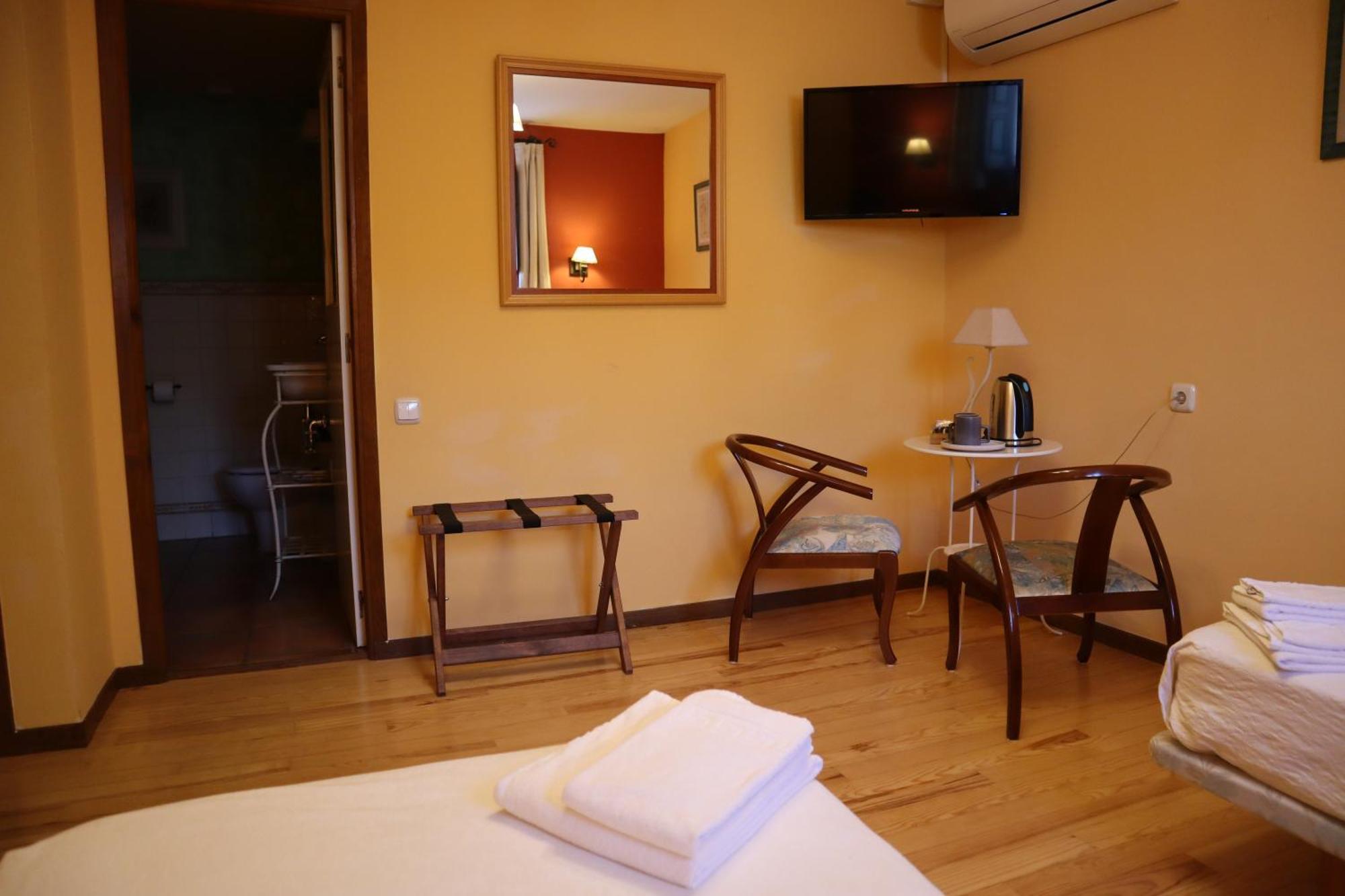 Hotel Rural El Almadiero Burgui Exteriér fotografie